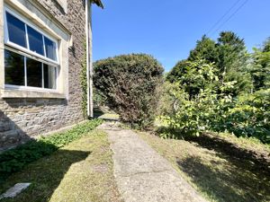 Front Garden- click for photo gallery